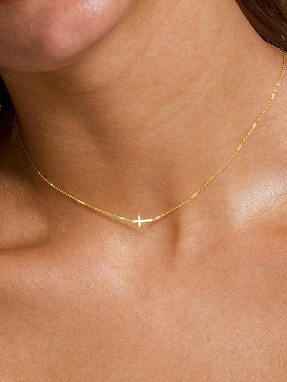 Elegant & Fashionable Cross Pendant Necklace