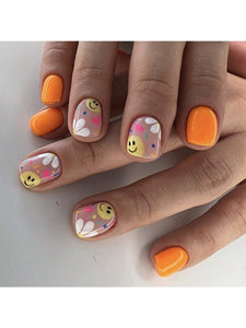 Smiley Floral Orange Short Square Nail Set