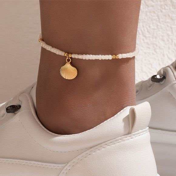 Gold Shell Pendant Beaded Anklet